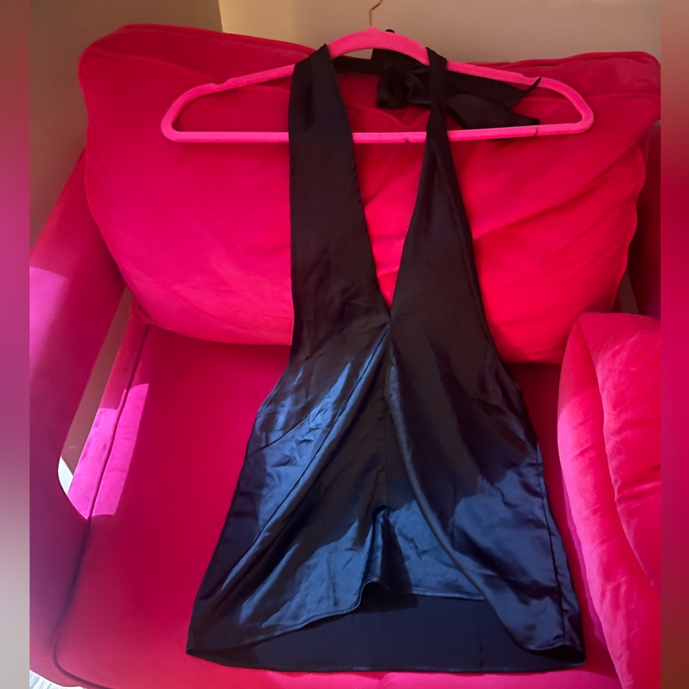 Nasty gal v neck tie up satin flowy top